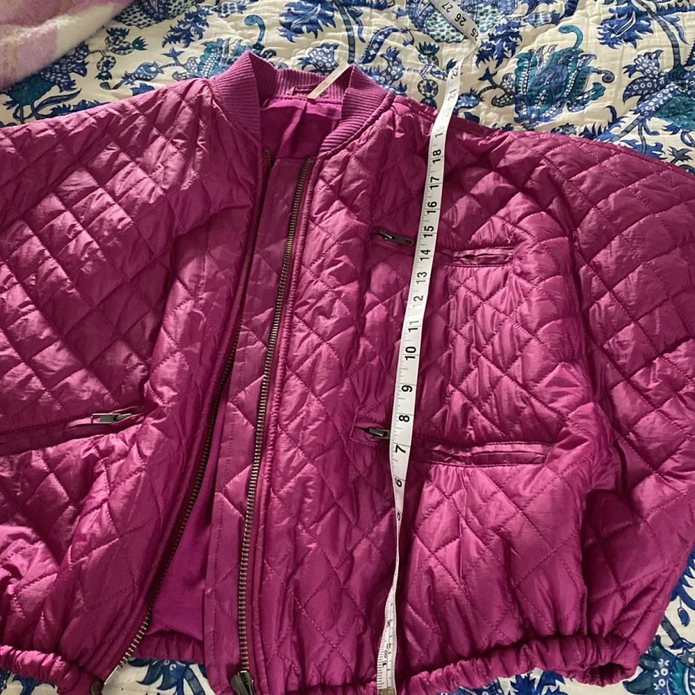 Free people quilted pink Bomber Jacket XS. Perfect condition. - Picture 7 of 7